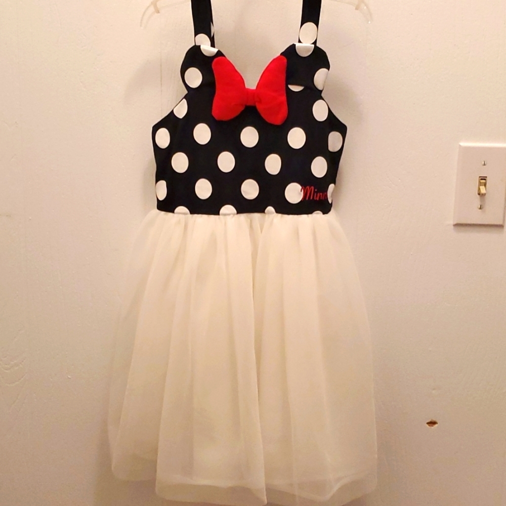 EUC Amazing Disney Minnie dress